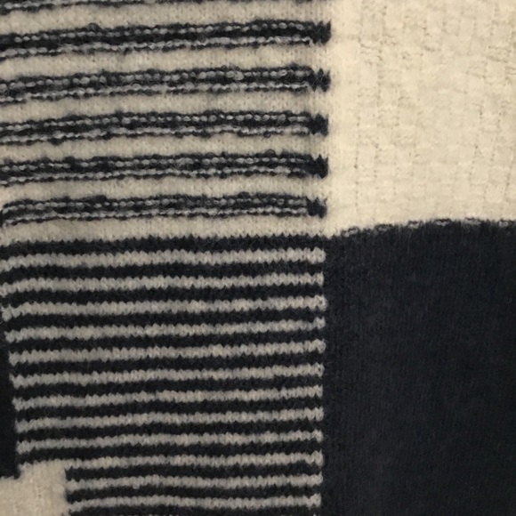 CES FEMME Oversized Block Knit Sweater Cardigan - Size S/M - Picture 8 of 8